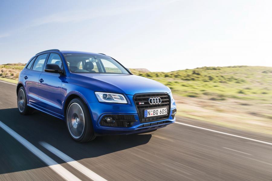  Audi SQ5 TDI Plus (8R) 2016 года  (AU) (фото 12 из 18)